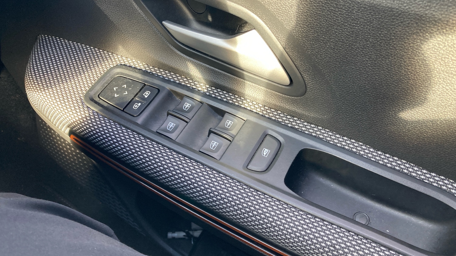 Used Dacia Sandero Stepway 2023 for sale - 76951002: Photo 32