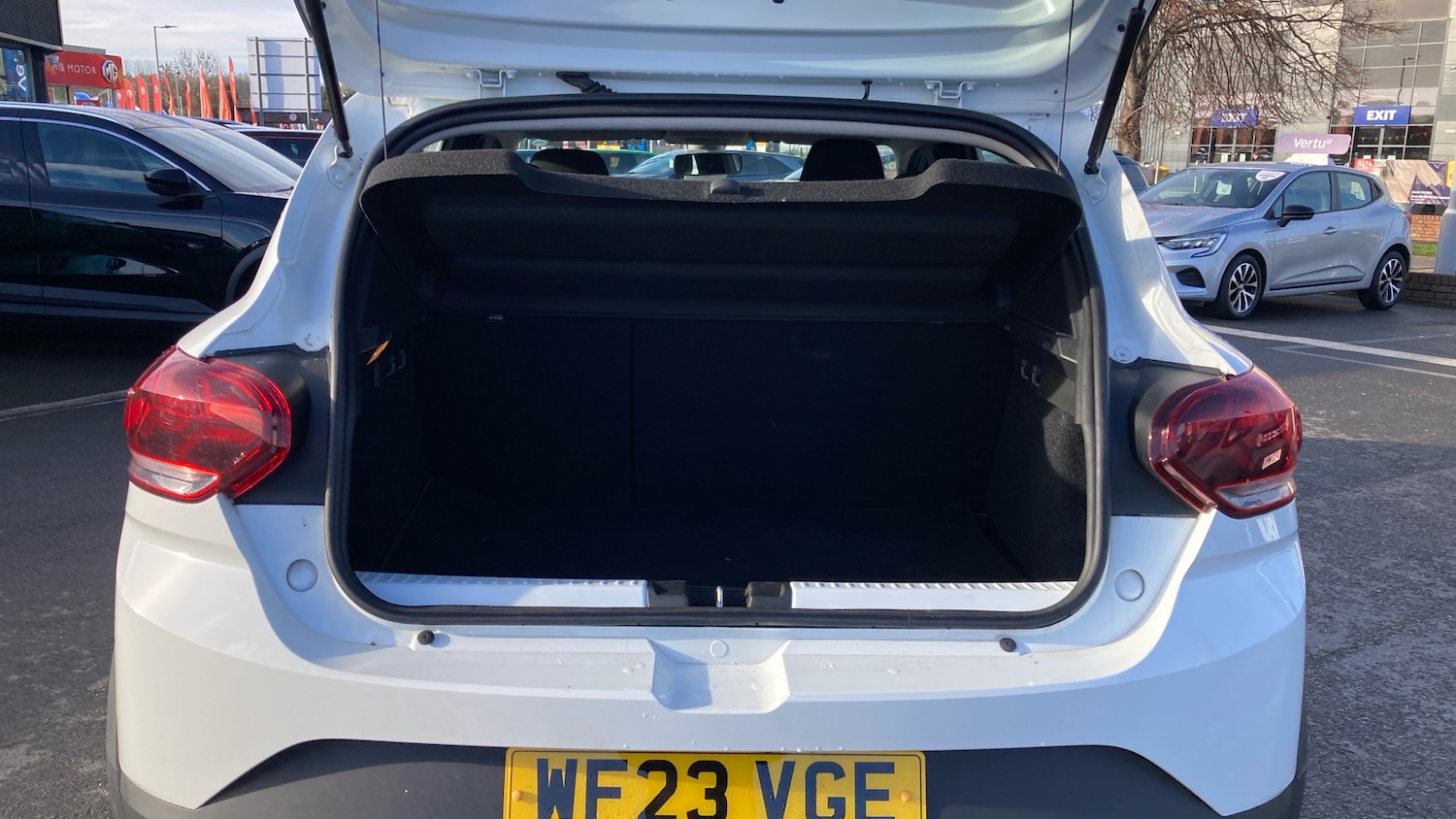 Used Dacia Sandero Stepway 2023 for sale - 76951002: Photo 4