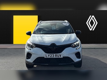 Used Renault Captur 2023 for sale - 75932345: Photo