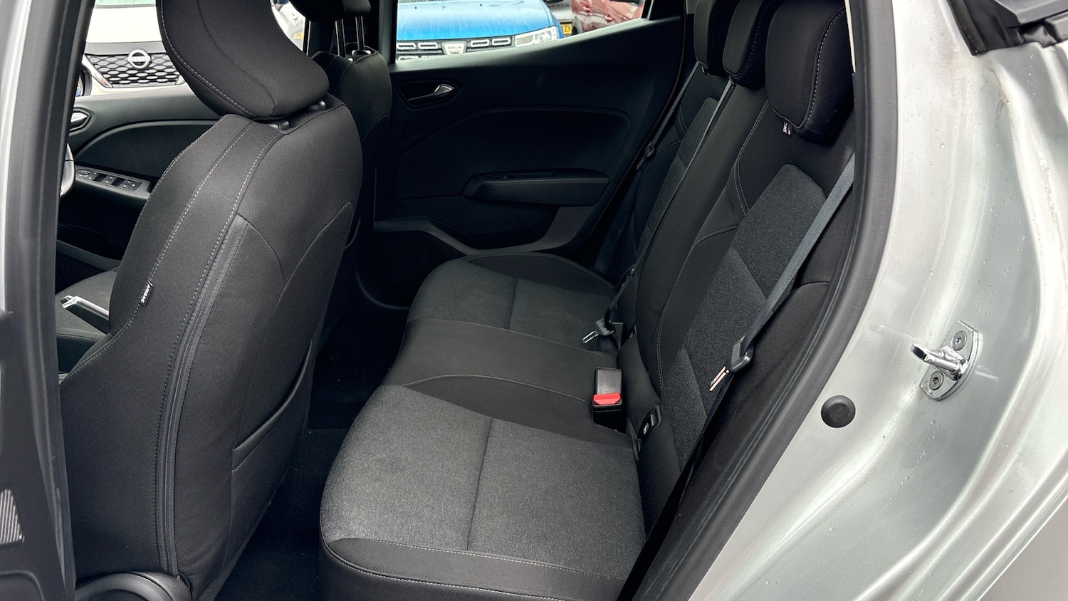 Used Renault Clio 2022 for sale - 76355444: Photo 16