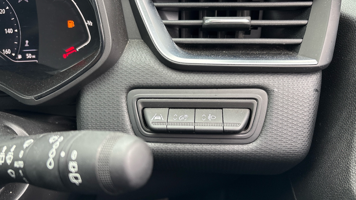 Used Renault Clio 2022 for sale - 76355444: Photo 24