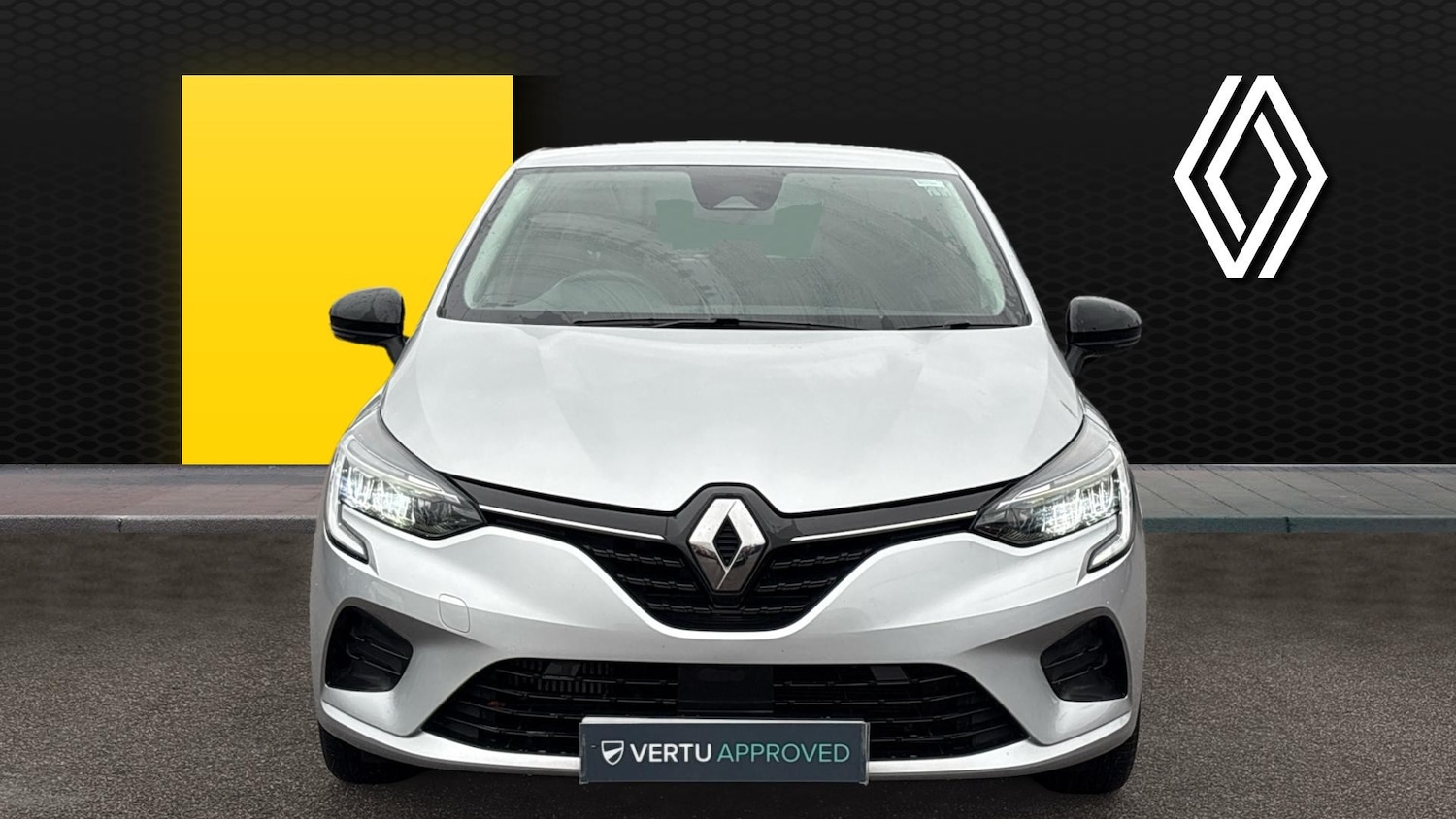Used Renault Clio 2022 for sale - 76355444: Photo 3