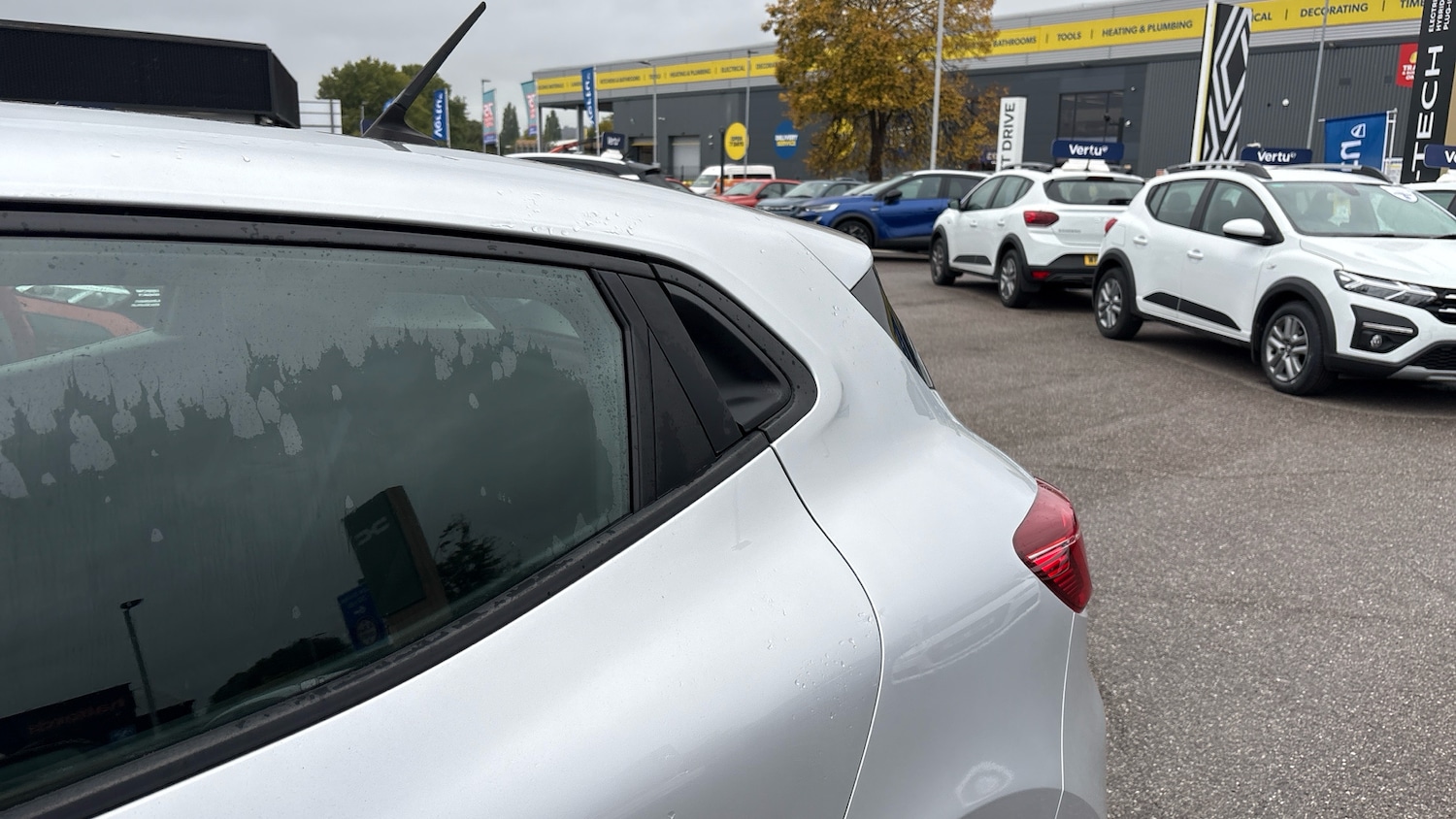 Used Renault Clio 2022 for sale - 76355444: Photo 36