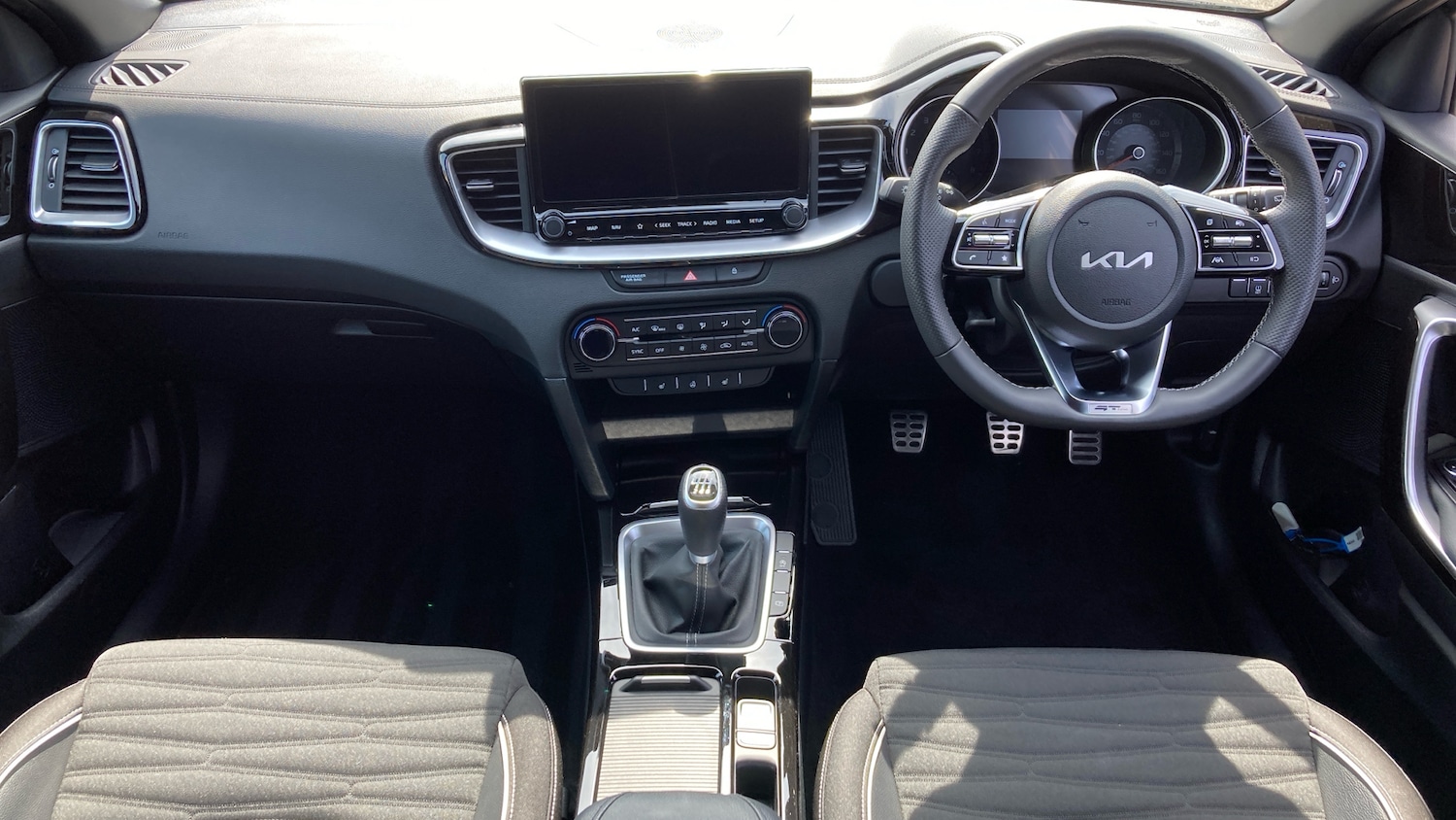 Used Kia Ceed 2025 for sale - 76449548: Photo 10