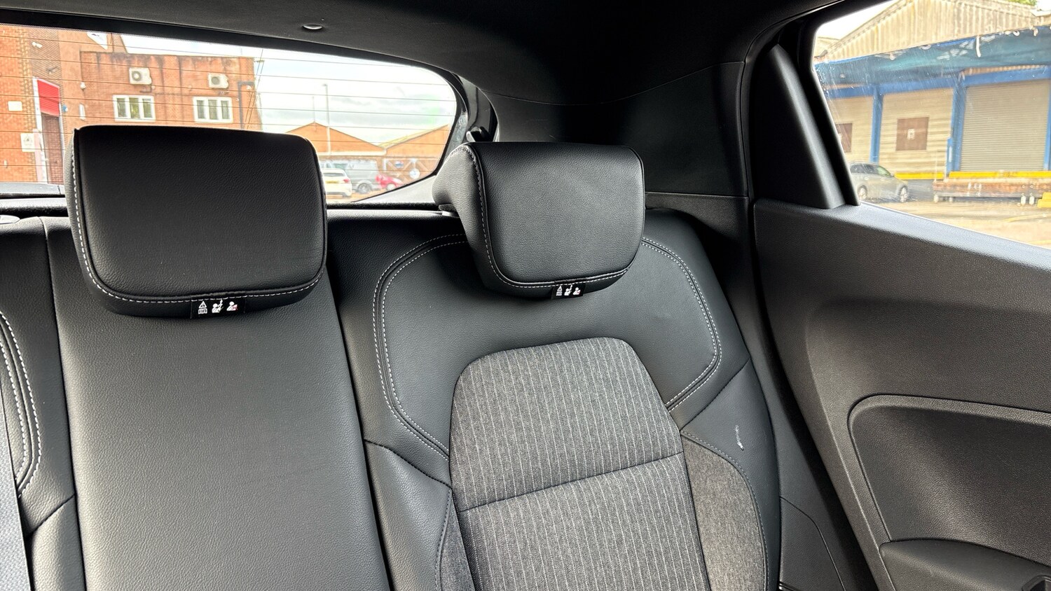 Used Renault Clio 2022 for sale - 76244725: Photo 32