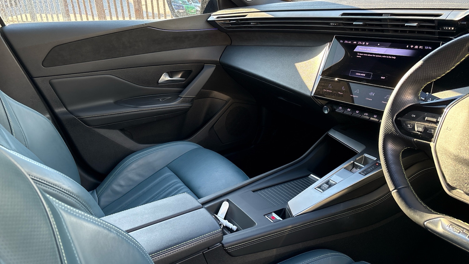 Used Peugeot 308 2022 for sale - 77034262: Photo 14