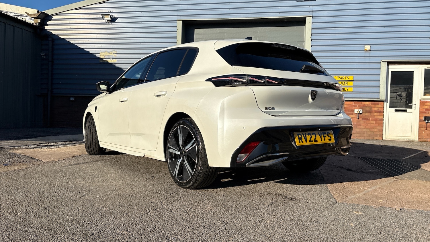 Used Peugeot 308 2022 for sale - 77034262: Photo 26