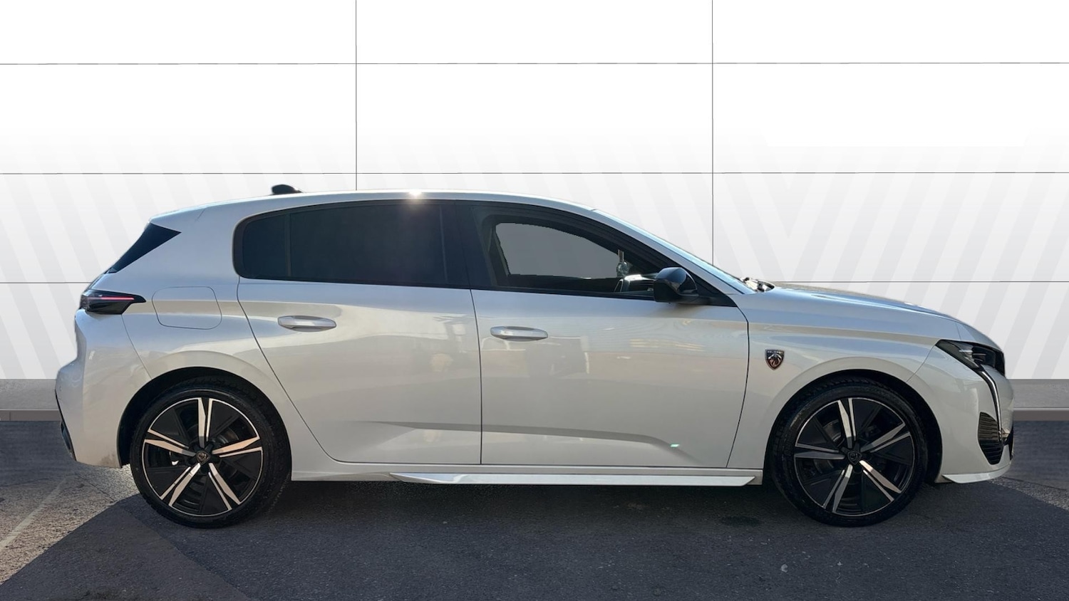 Used Peugeot 308 2022 for sale - 77034262: Photo 5