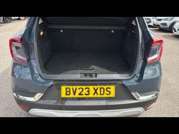 Used Renault Captur 2023 for sale - 74931895: Photo