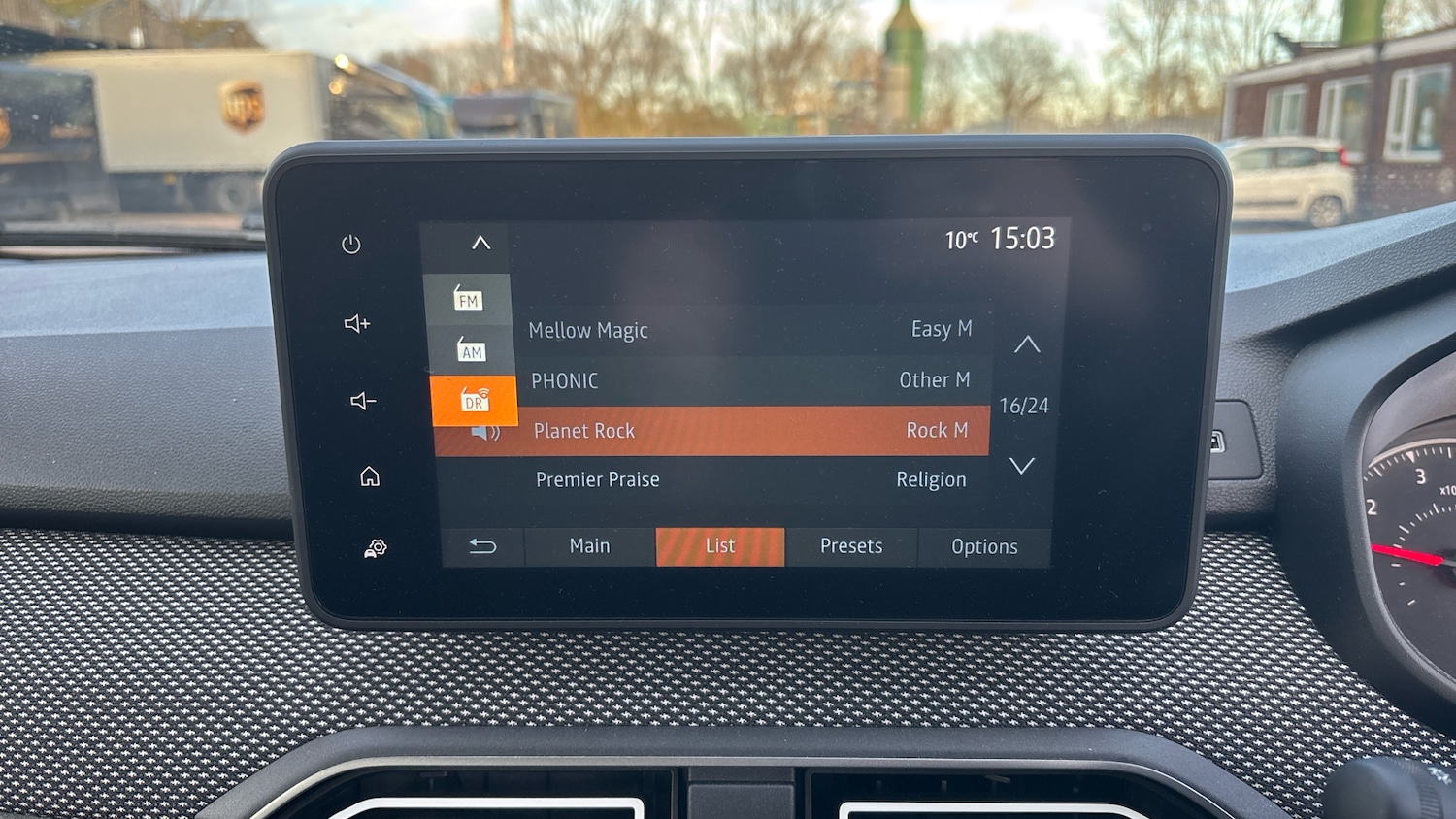 Used Dacia Sandero 2023 for sale - 76833936: Photo 37