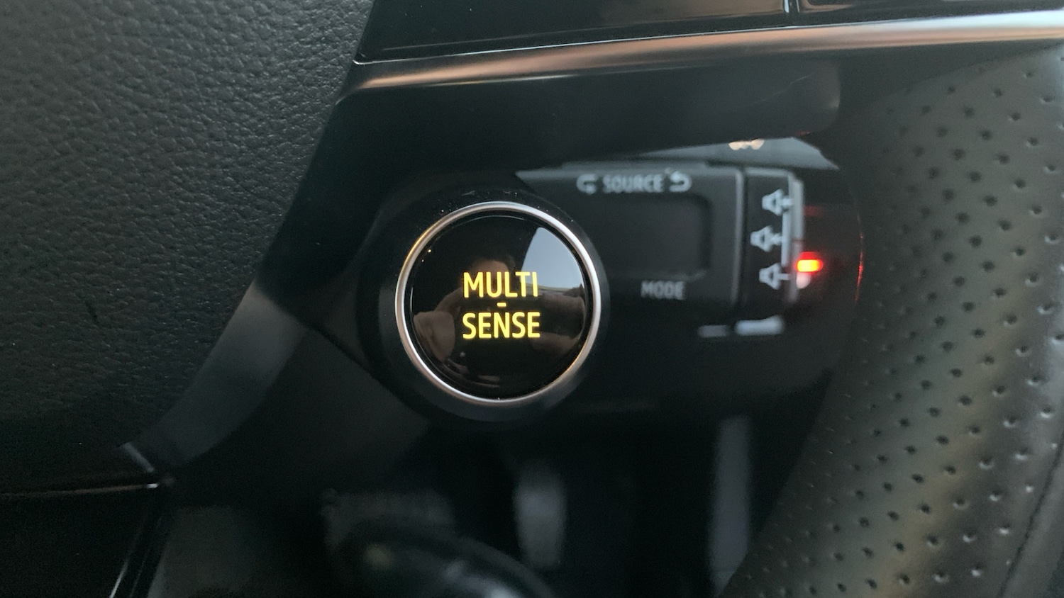 Used Renault Megane E Tech 2023 for sale - 76737952: Photo 24