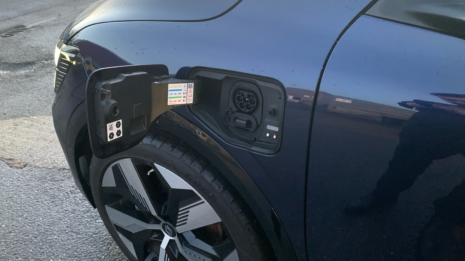 Used Renault Megane E Tech 2023 for sale - 76737952: Photo 38