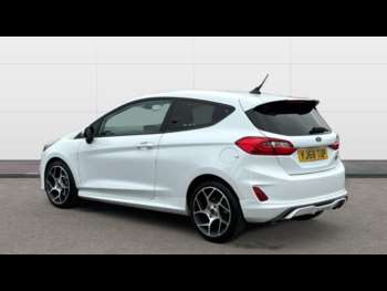 Used Ford Fiesta 2018 for sale - 74931904: Photo