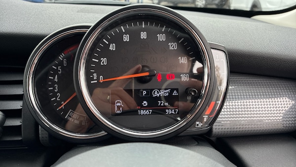 Used MINI Hatch 2018 for sale - 76222107: Photo 18