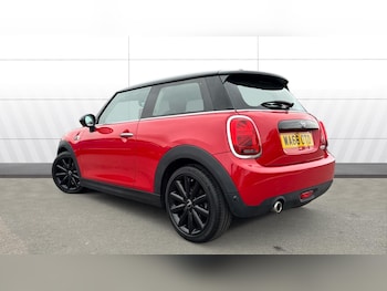 Used MINI Hatch 2018 for sale - 76222107: Photo 2