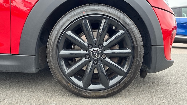 Used MINI Hatch 2018 for sale - 76222107: Photo 7