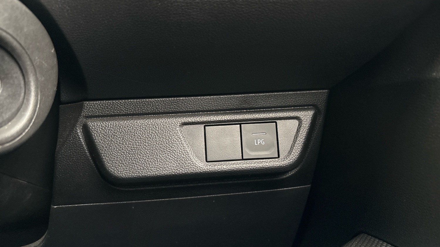 Used Dacia Sandero 2022 for sale - 76428586: Photo 28