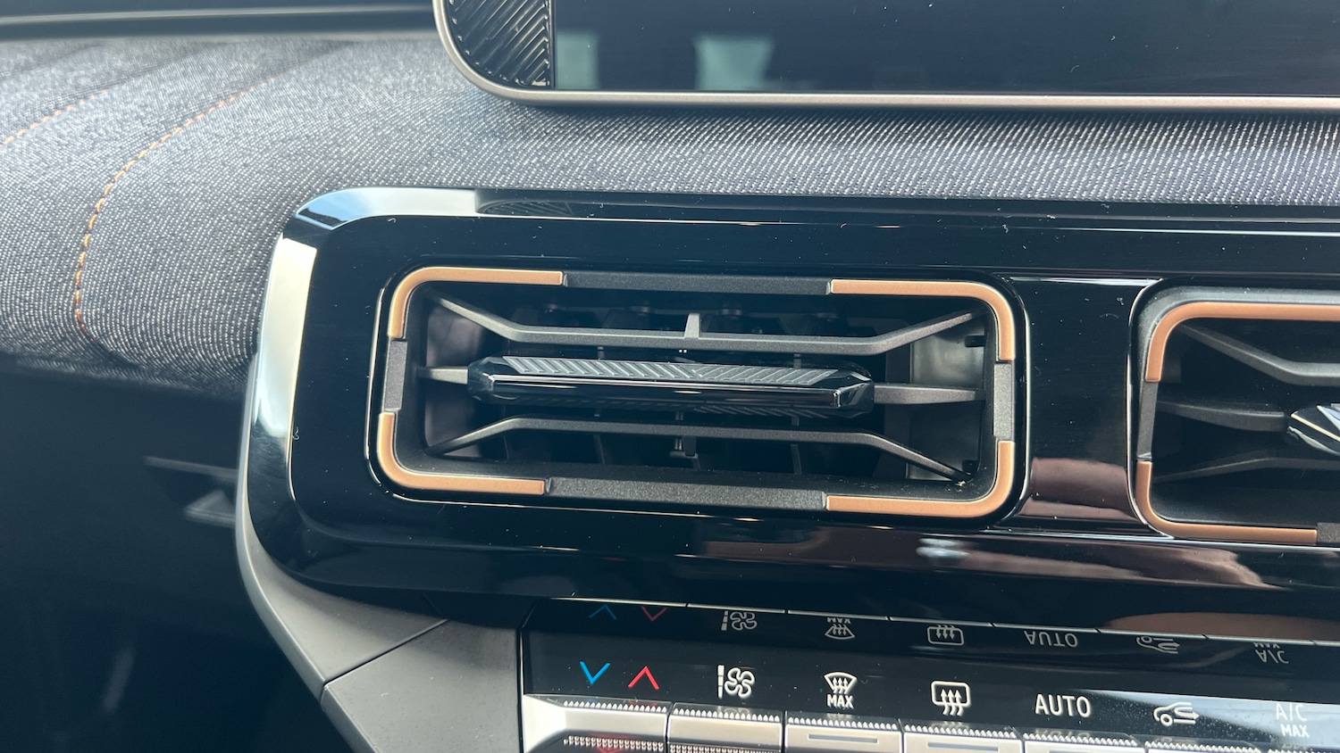 Used Renault 4 2025 for sale - 77781392: Photo 21