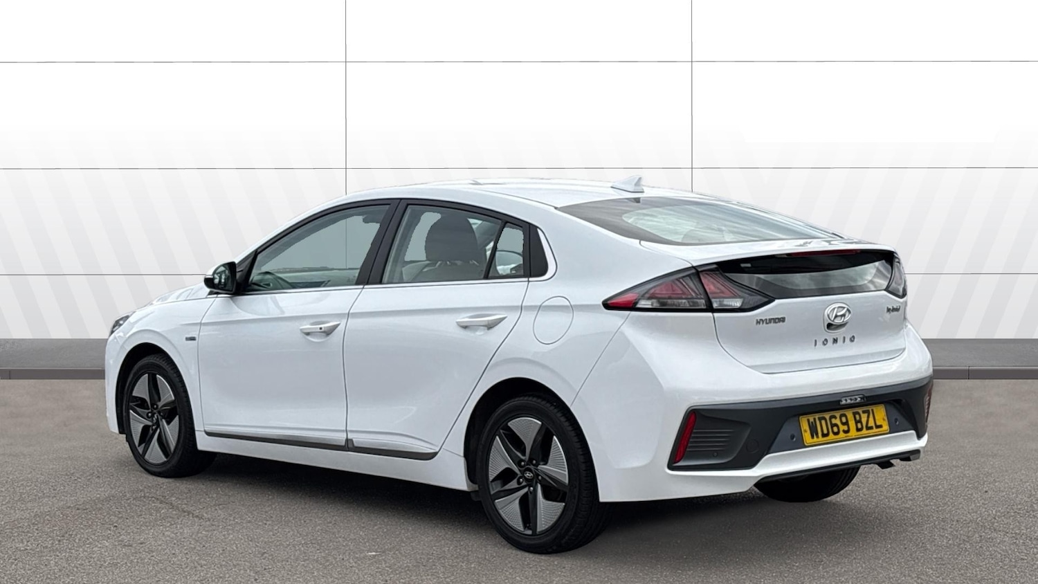 Used Hyundai IONIQ 2019 for sale - 76287138: Photo 2