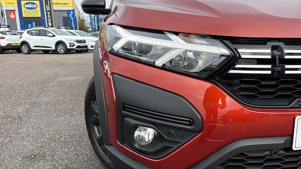 Used Dacia Jogger 2023 for sale - 76222149: Photo 32
