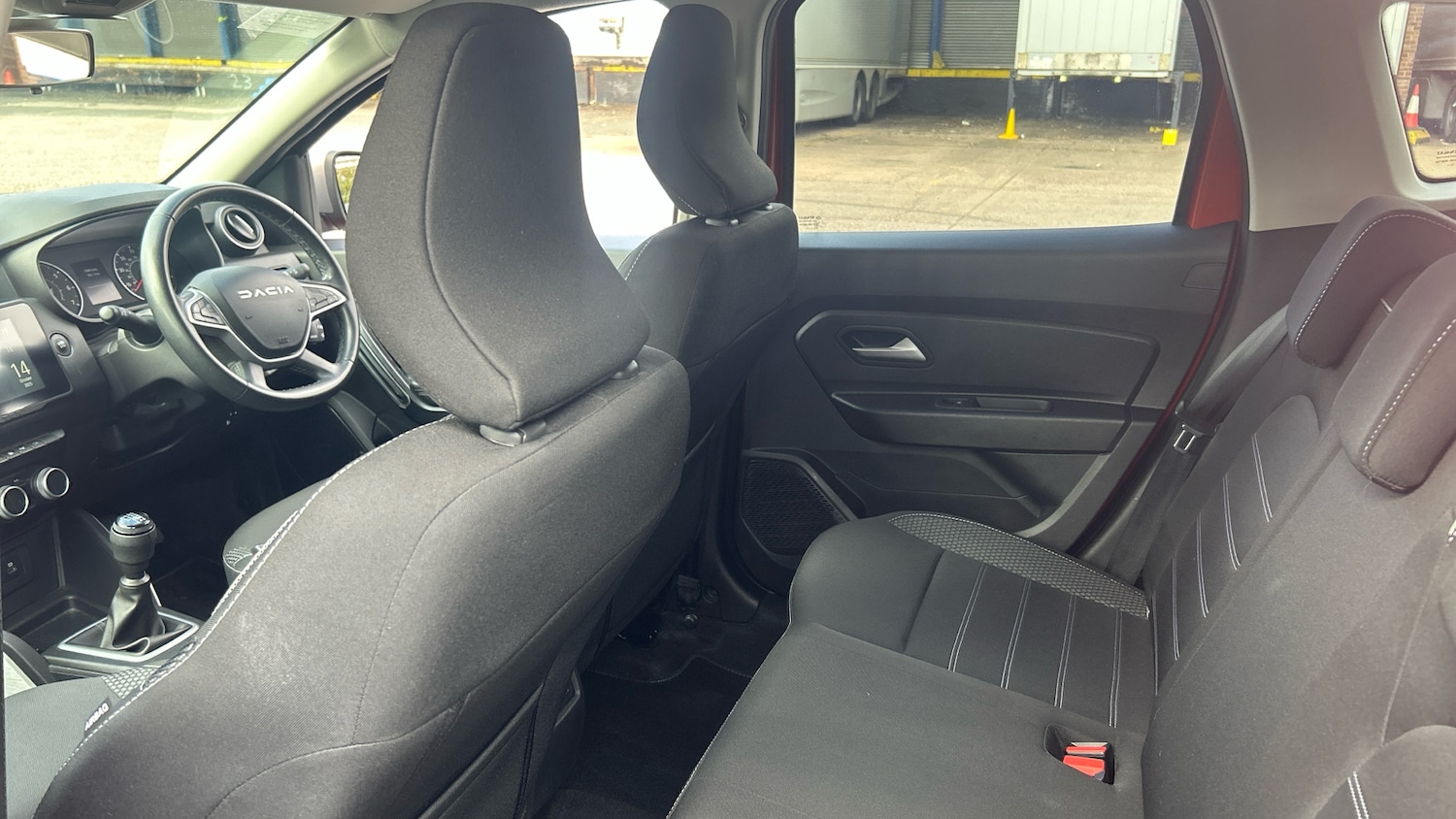 Used Dacia Duster 2023 for sale - 76287145: Photo 16