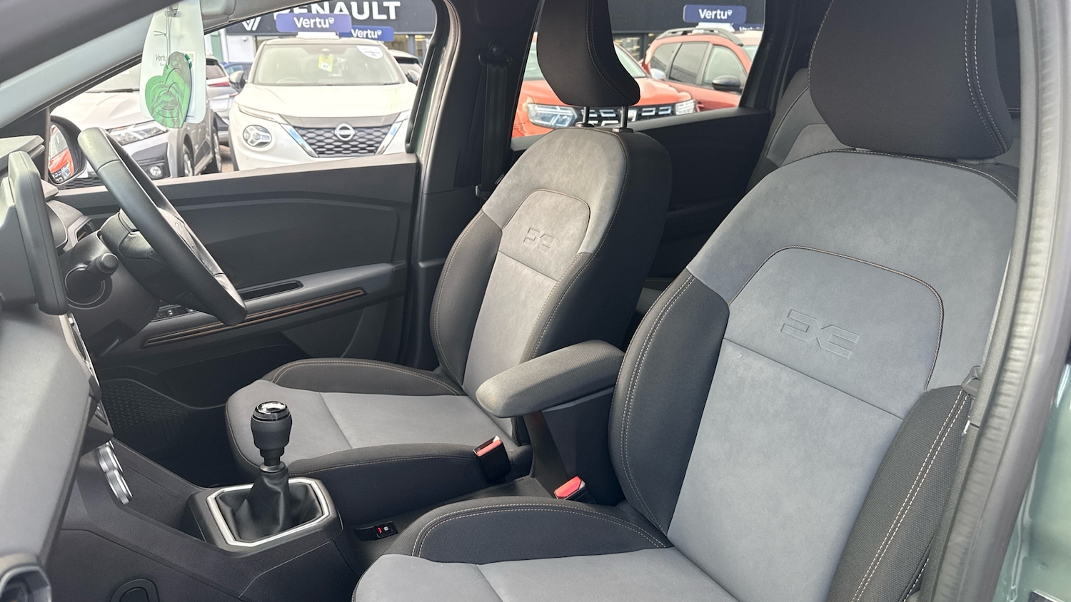 Used Dacia Jogger 2025 for sale - 76391667: Photo 25