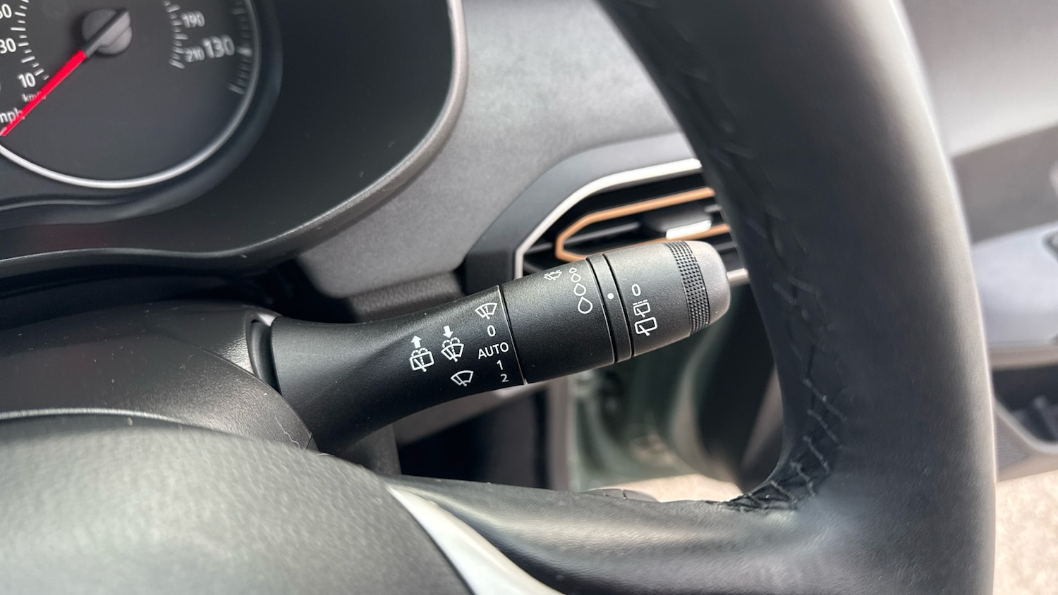 Used Dacia Jogger 2025 for sale - 76391667: Photo 34