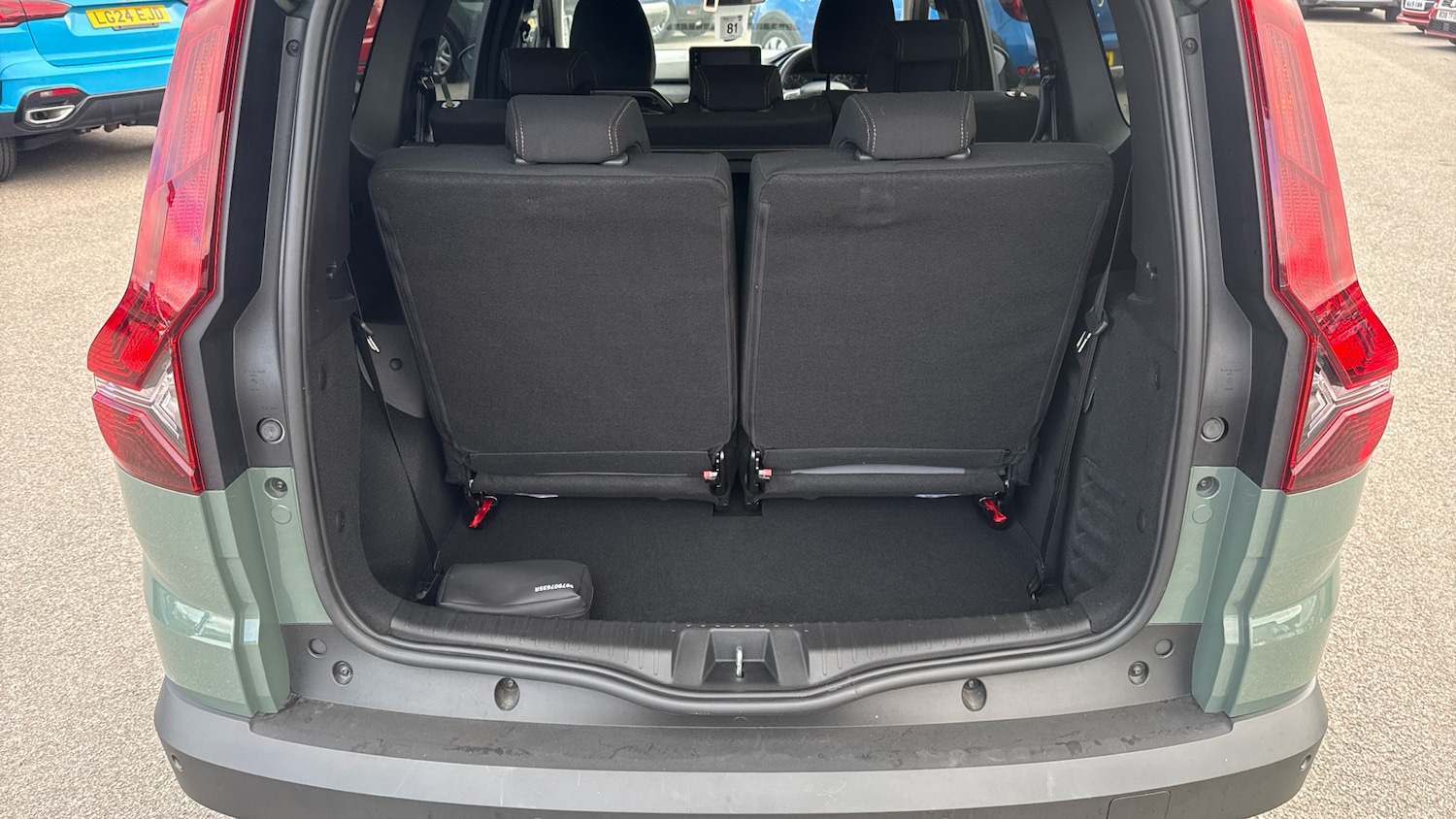 Used Dacia Jogger 2025 for sale - 76391667: Photo 4