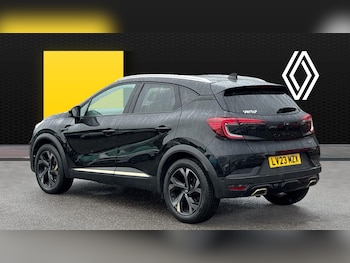 Used Renault Captur 2023 for sale - 75263655: Photo