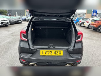 Used Renault Captur 2023 for sale - 75263655: Photo