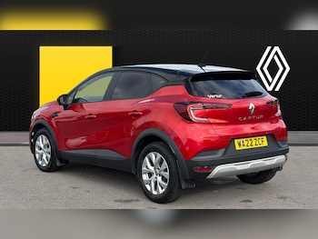 Used Renault Captur 2022 for sale - 76477809: Photo