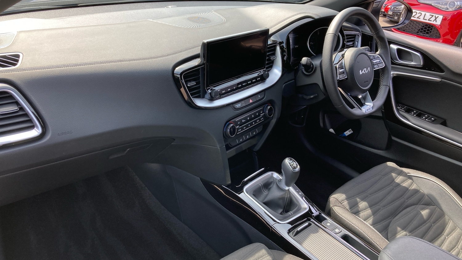 Used Kia Ceed 2025 for sale - 77079468: Photo 9