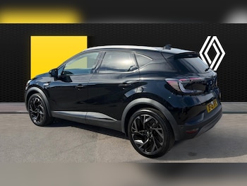 Used Renault Captur 2025 for sale - 79538137: Photo