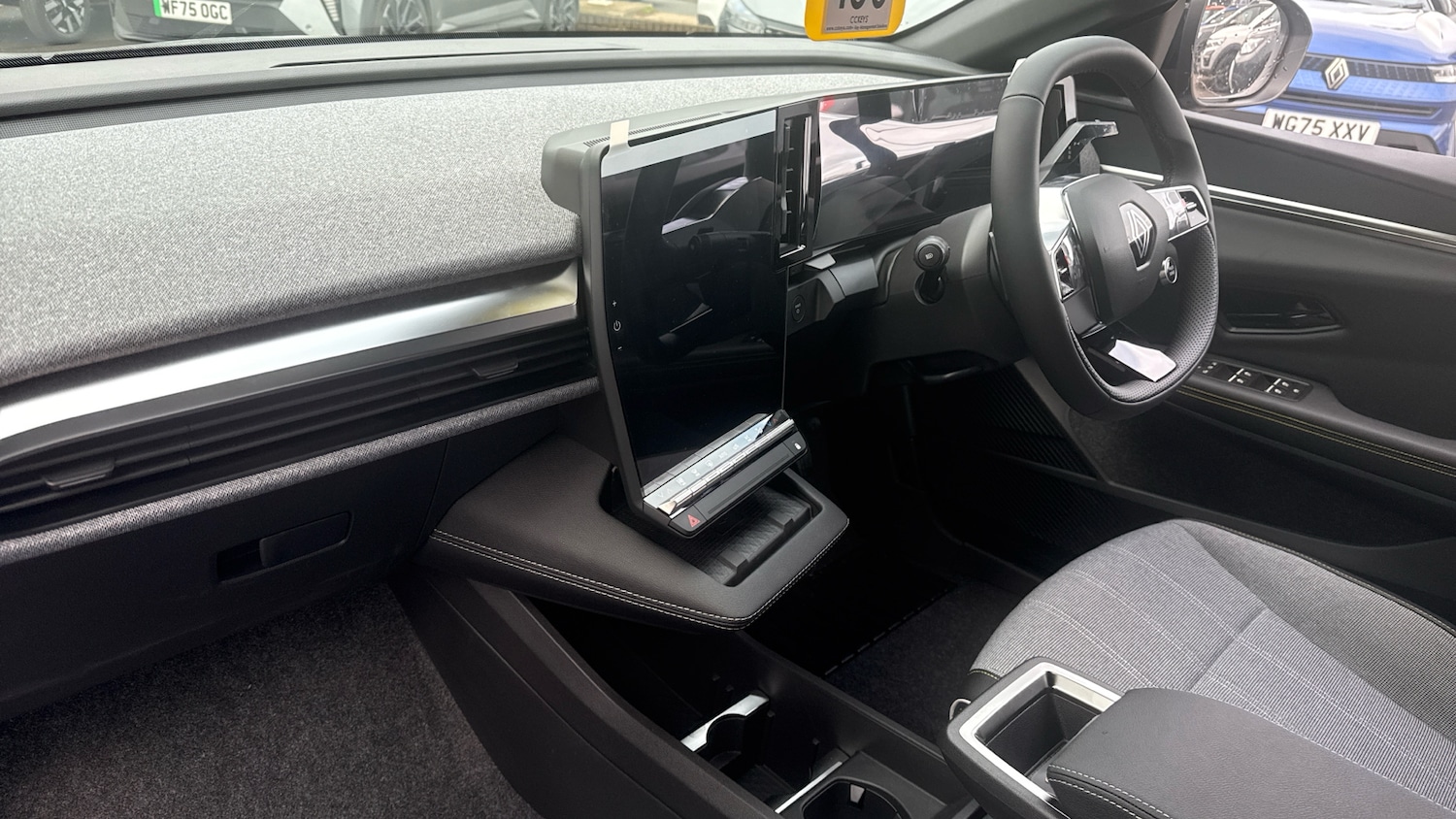 Used Renault Megane E Tech 2025 for sale - 76599893: Photo 9