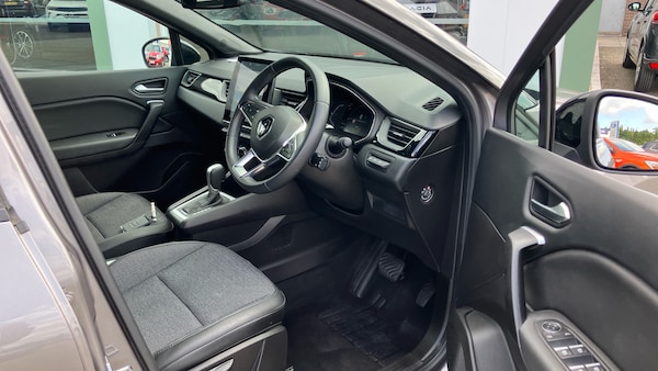 Used Renault Captur 2022 for sale - 76143554: Photo 42