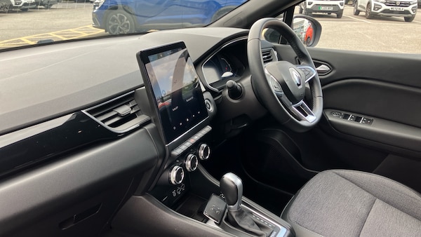 Used Renault Captur 2022 for sale - 76143554: Photo 9