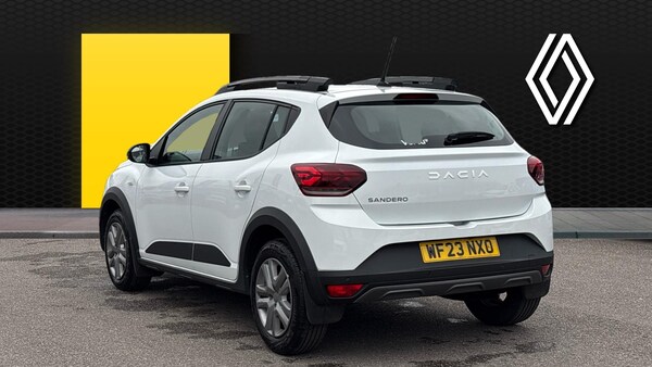 Used Dacia Sandero Stepway 2023 for sale - 76146473: Photo 2