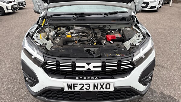 Used Dacia Sandero Stepway 2023 for sale - 76146473: Photo 8