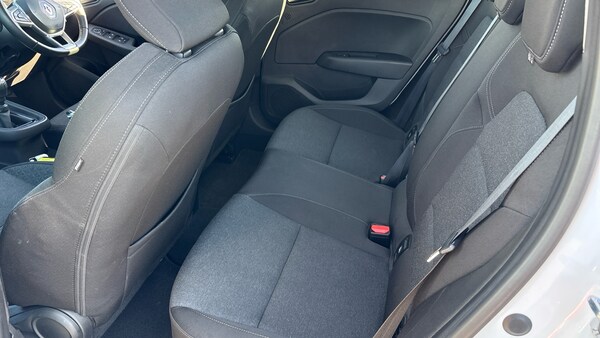 Used Renault Clio 2022 for sale - 76117319: Photo 16