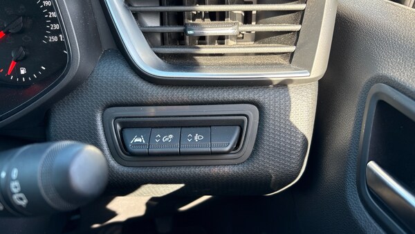 Used Renault Clio 2022 for sale - 76117319: Photo 24