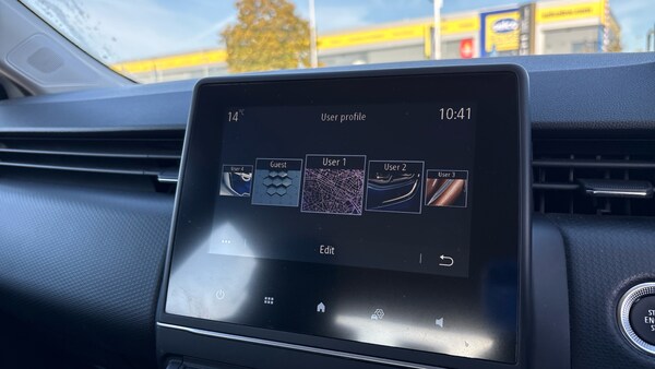 Used Renault Clio 2022 for sale - 76117319: Photo 28
