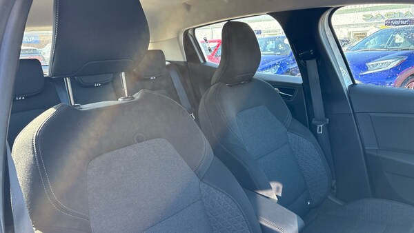 Used Renault Clio 2022 for sale - 76117319: Photo 33