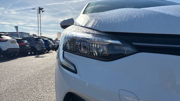 Used Renault Clio 2022 for sale - 76117319: Photo 36