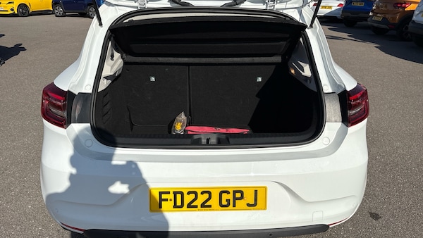 Used Renault Clio 2022 for sale - 76117319: Photo 4