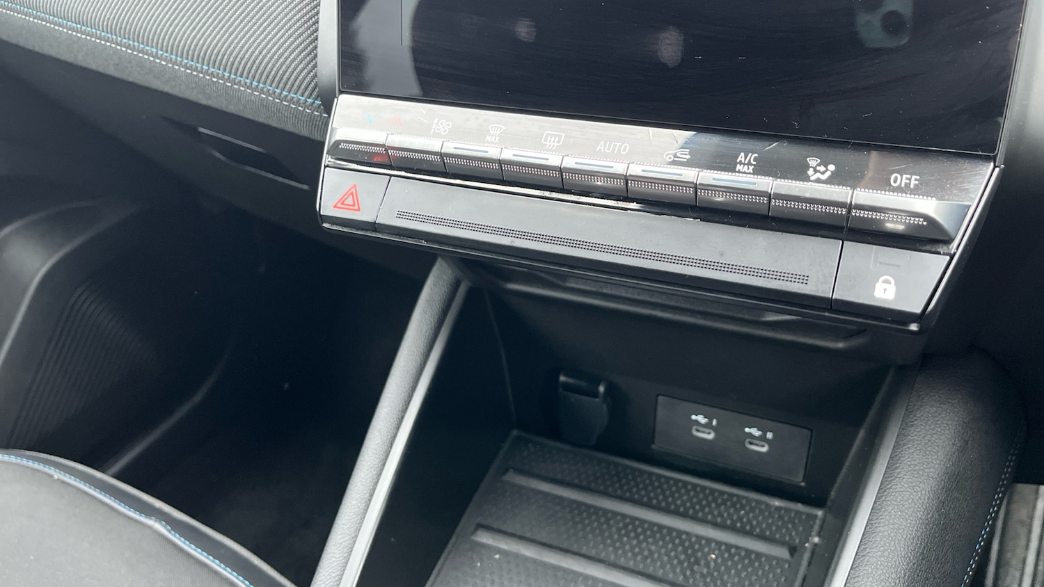 Used Renault Other 2024 for sale - 78092543: Photo 23