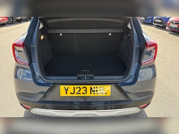 Used Renault Captur 2023 for sale - 76100854: Photo 4