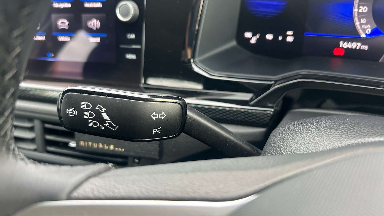 Used Volkswagen Polo 2023 for sale - 77804377: Photo 28