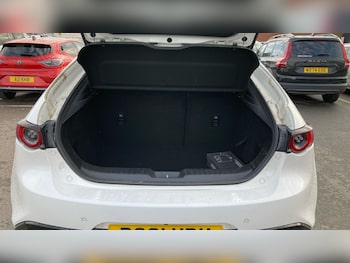 Used Mazda Mazda3 2021 for sale - 76905946: Photo