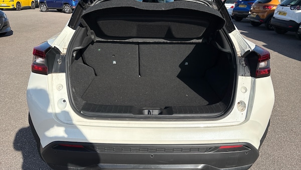 Used Nissan Juke 2024 for sale - 76101237: Photo 4