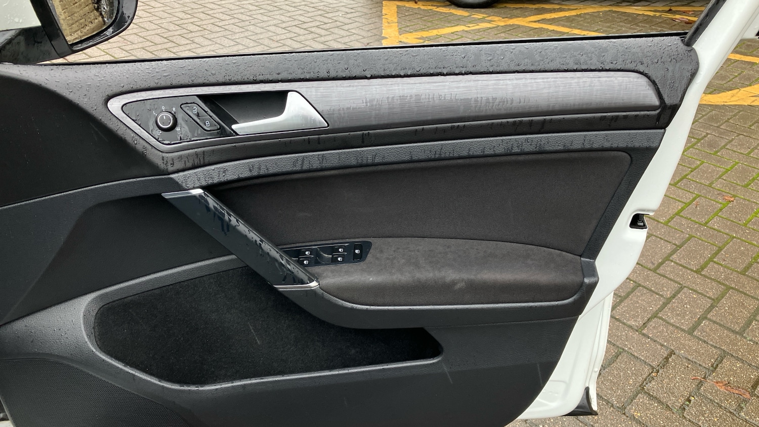 Used Volkswagen Golf 2017 for sale - 76795085: Photo 19